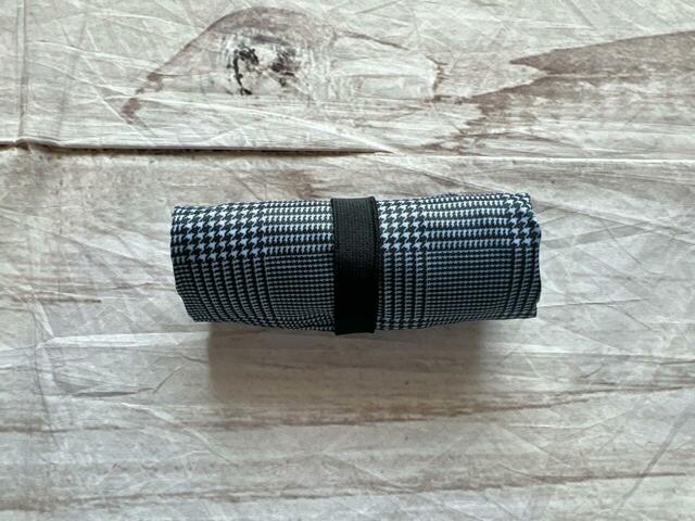 テープでまとめて完成!ポケッタブルになるのがうれしい♪