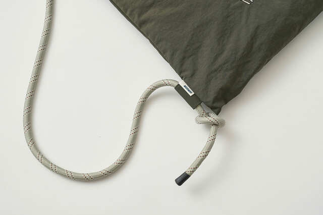 【ムーミン「2wayナップサック」】スタイルに合わせて長さ調節ができるストラップ