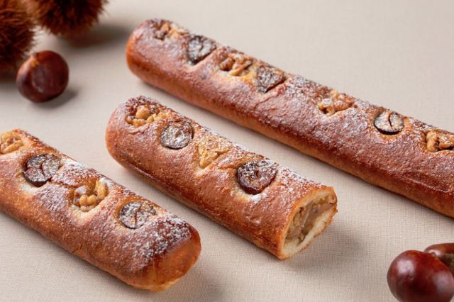  メープルと栗のバトン　ハーフ 　550円 1本 　1,100円 ★新作