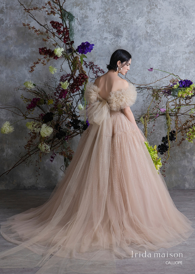 クラウディア｜「Irida maison（イリーダメゾン）」新作ウェディングドレス｜IM-0044_Beige