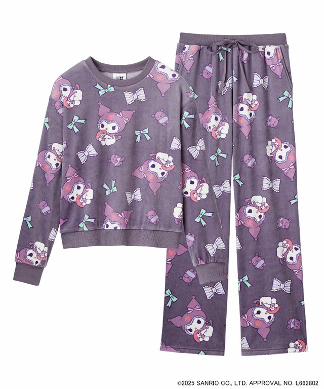 【aimerfeel（エメフィール）】クロミ ストレッチ ソフトボア 長袖 上下セット（大人サイズ・チャコールグレー）／S・M・L／6,930円（税込）