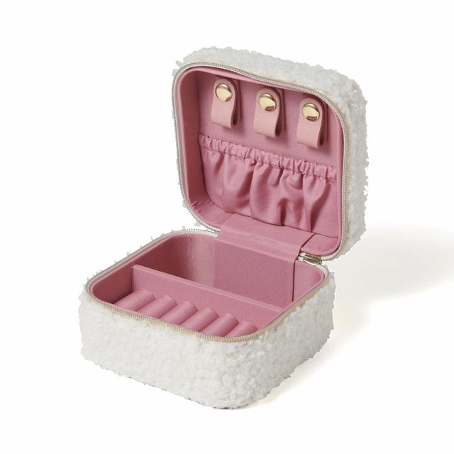 トラベルジュエリーボックス アイボリー 2,200円