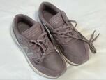 【New balance 880 v6 TW6】カラーはパープルをチョイス。ピンクに近いくすみ系の色で可愛すぎず、大人でも履けます