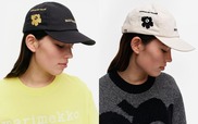 【マリメッコ「ウニッコ トリビュート」】(左) キャップ ￥28,600 (右) キャップ ￥28,600
