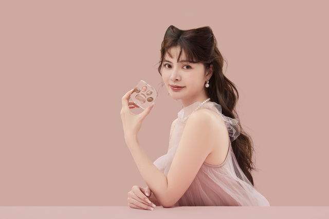 ビジュアルイメージ。各アイテムの商品画像は次のページへ→