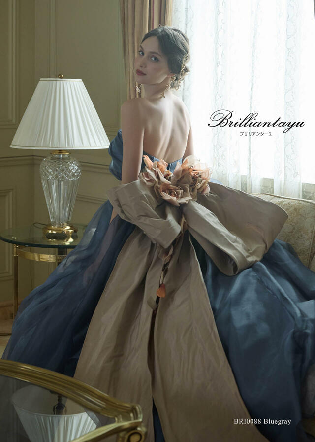 クラウディア｜「Brilliantayu （ブリリアンターユ）」新作ウェディングドレス｜ BRI-0088_Bluegray