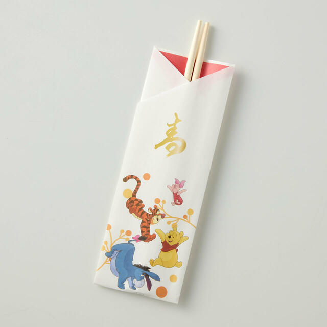 おせち・三段重「くまのプーさん」｜27,900 円(税込)