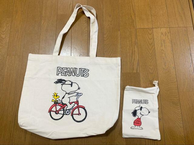 【スヌーピー ミニ巾着】トートバッグに収まる小さめサイズ