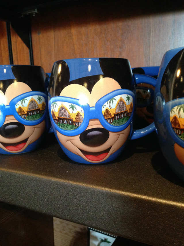 ミッキーがデザインされたマグカップ