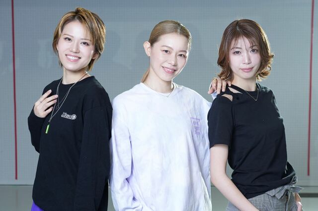 左から）飛龍つかさ、宇月颯、綾凰華