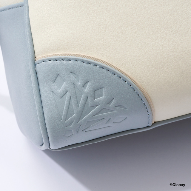 ボストンバッグ ¥19,800|Samantha Thavasa Petit Choice ディズニー『アナと雪の女王』コレクション