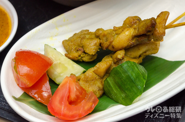 メインストリートUSA「メインストリート・コーナー・カフェ」｜香港ディズニーランド・リゾート