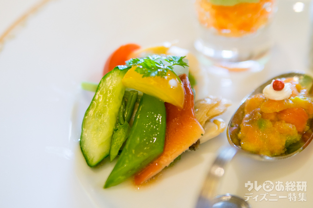 Tokyo Disney Resort 35th “Happiest Celebration! ”ランチブッフェ／ディナーブッフェ｜東京ディズニーランドホテル「シャーウッドガーデン・レストラン」