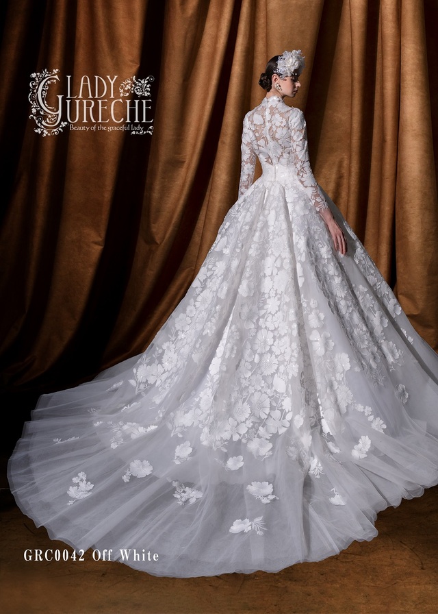 クラウディア｜「LADY GURECH（レディ・グレーチェ）」新作ウェディングドレス｜GRC0042_Offwhite