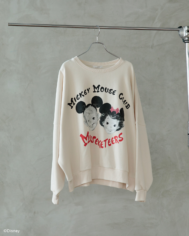 ミッキーマウス・クラブ／アート裏起毛プルオーバー ¥4,990｜Green Parks「ディズニー創立100周年」コレクション第2弾