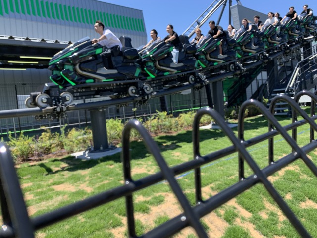 セカオワとのコラボで話題になった「ZOKKON」