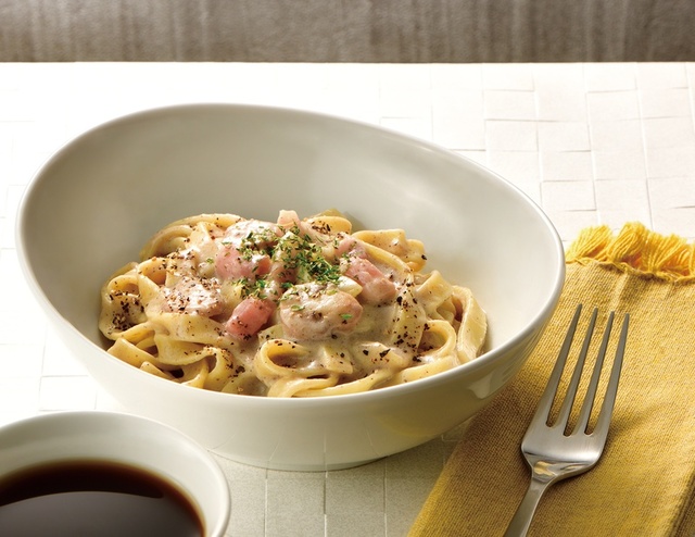 パスタ パンチェッタ＆きのこクリーム