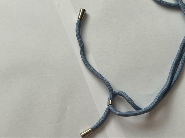 【ダイソー スマホショルダーストラップ ダスティブルー】自由に長さを調整できるので便利