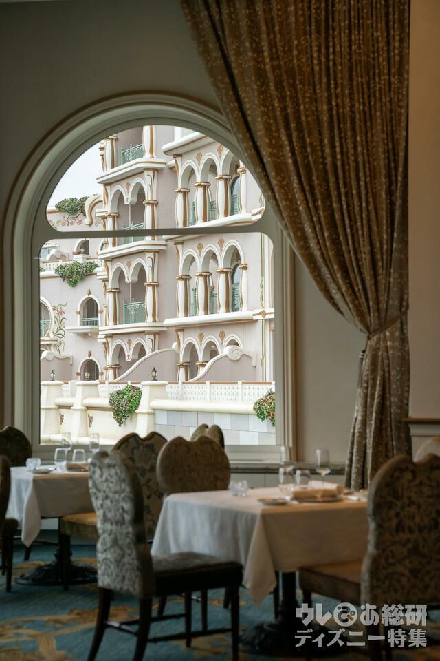 【東京ディズニーシー・ファンタジースプリングスホテル】ラ・リベリュール