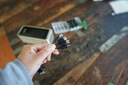 充電 Amazon | COAST (コースト) 単4形 充電池 4本セット ZXAAA ZITHION-X