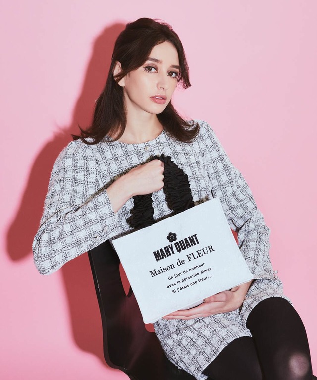 【Maison de FLEUR×MARY QUANT】「MARY QUANT フリルスクエアトートSバッグ」（カラー：Ivory/Black）￥7,700