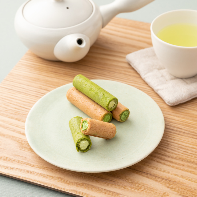 「ぎおんの里/つじりの里」【先着300個！夏に飲みたい「冷煎茶」や「オリジナルてぬぐい」が入った“祇園辻利史上初”の「夏の福袋」が見逃せない！】