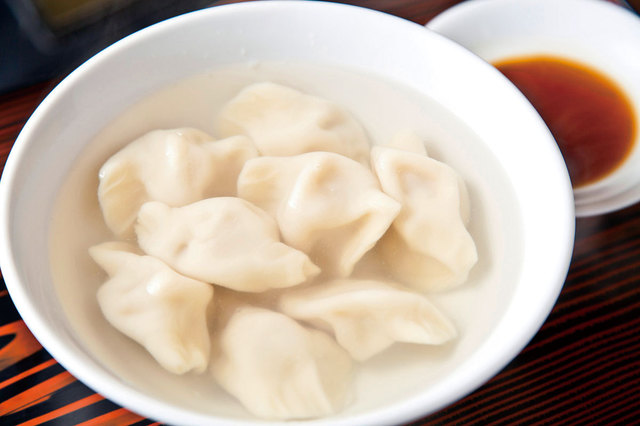 スヰートポーヅ　水餃子（8個）　700円