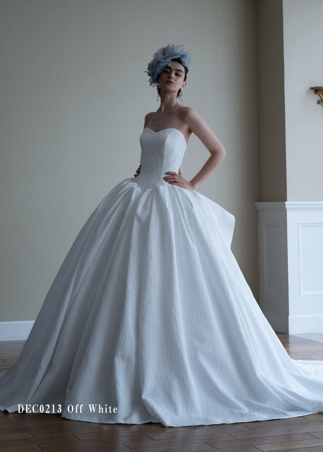 クラウディア｜「Clef a decor-クレアデコール」新作ウェディングドレス｜DEC0213_Offwhite