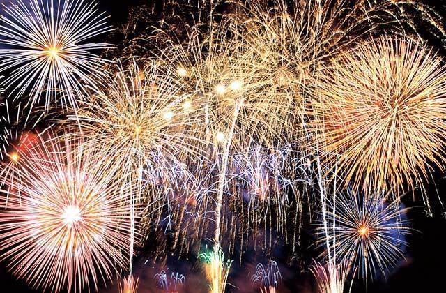 10000発以上上がる花火大会／花火の祭典 ～夏～ 夏だ！祭りだ！鳴り響け！空のやぐらに花火太鼓