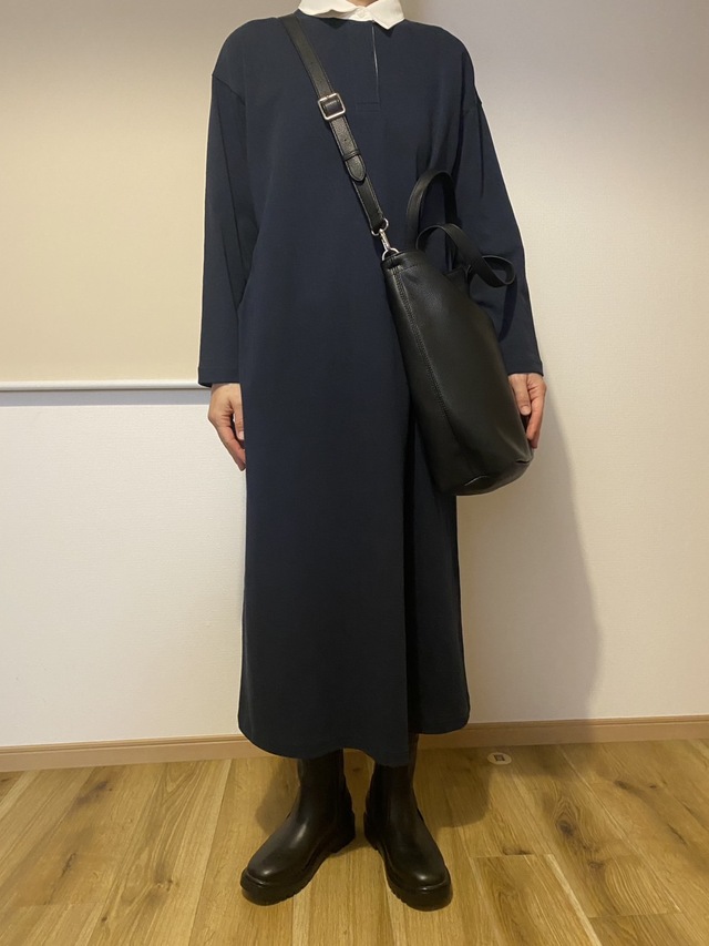 【GLOBAL WORK エアかる晴雨兼用ブーツ】適度なボリューム感でカジュアルすぎず、さまざまなコーデに合わせやすいのが嬉しい♪