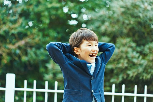 丈夫なカットソー素材を使用しているので、堅苦しくなく、動きやすい