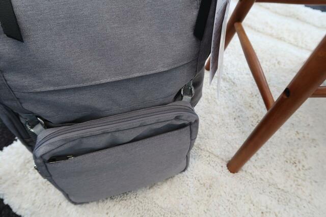 【ワークマン　大きく開くデチャッタブルポーチ付きファミリーリュック】付属のポーチは取り外し可能。子どもに持たせて使うこともできます