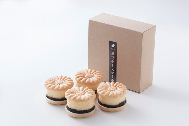 御菓子司 あん「京丹後黒豆チーズケーキ」