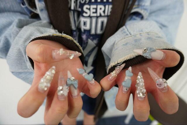 りむむさんのネイルにもおぱんちゅうさぎが...！可愛すぎます