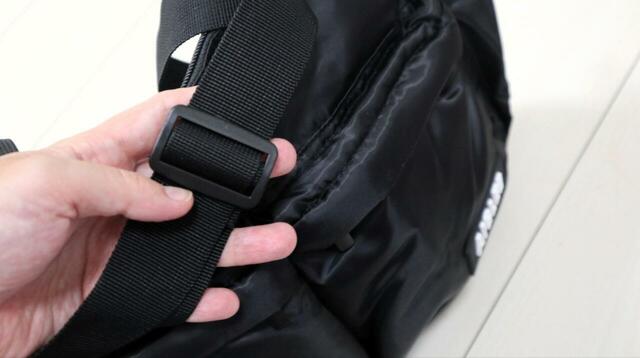 【AIGLE（エーグル） ビッグショルダーバッグ】ショルダーストラップは最長120cm。アジャスター付きで長さ調整もカンタンです