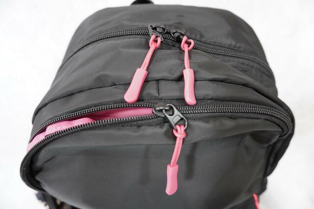 両開きファスナーと片開きファスナー