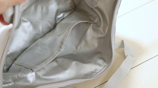 【山崎実業 tower スーパー・コンビニ弁当がそのまま入る 洗えるお弁当バッグ】保冷剤が入る内ポケットも。調味料の小袋やデザートスプーン入れなどにも良さそう