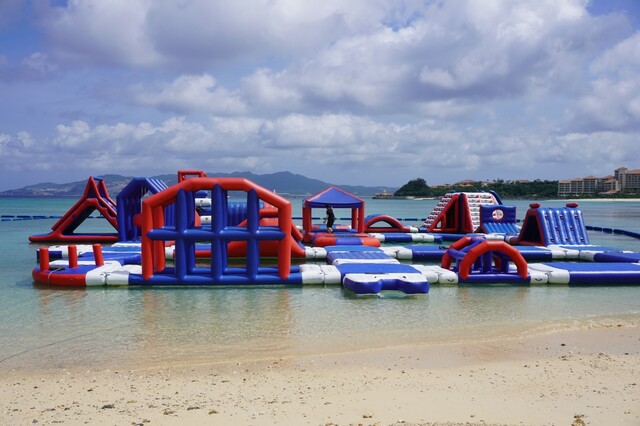 【オリエンタルホテル 沖縄リゾート＆スパ】「かりゆしビーチ」に夏季限定で登場するかりゆしウォーターランド