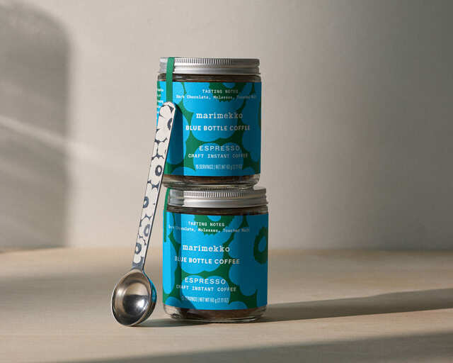 【マリメッコ×ブルーボトルコーヒー】「リミテッドエディション クラフト インスタント エスプレッソ ジャー」と「コーヒースプーン」は一緒に使っても◎