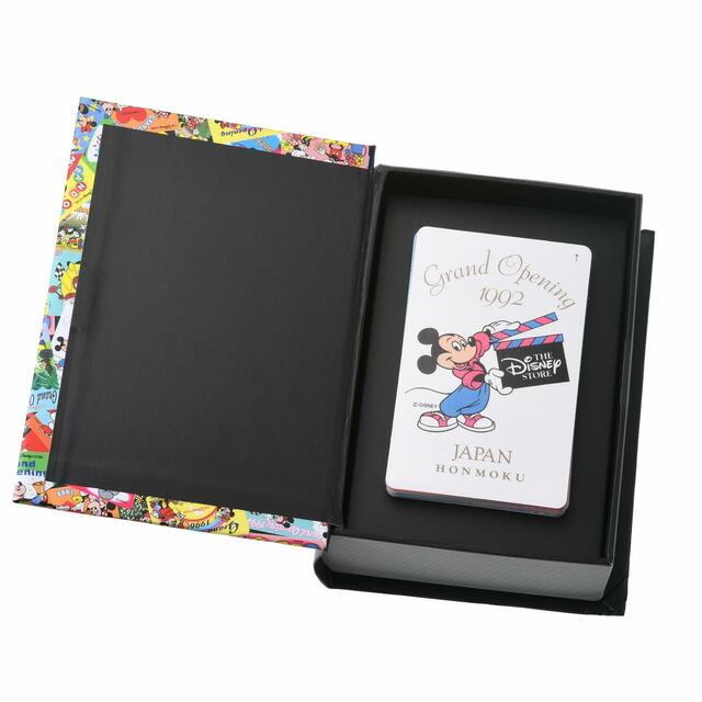 ミッキー＆フレンズ シール・ステッカー ボックス入り Disney Store Japan 30th Anniversary Historical Card 1,650円