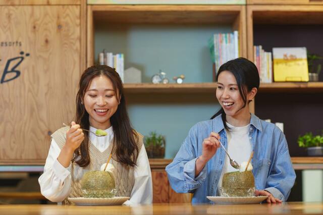 【BEB5土浦】メロンまるごとクリームソーダを堪能