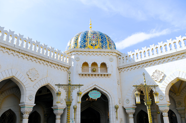 カスバ・フードコート　撮影/MezzoMiki