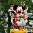 TDL「ディズニー夏祭り」2015 キッズ向けプログラム「おんどこどん!」撮影 / MezzoMiki