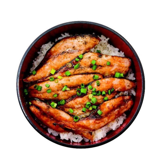 さんま1本醤油焼き丼 