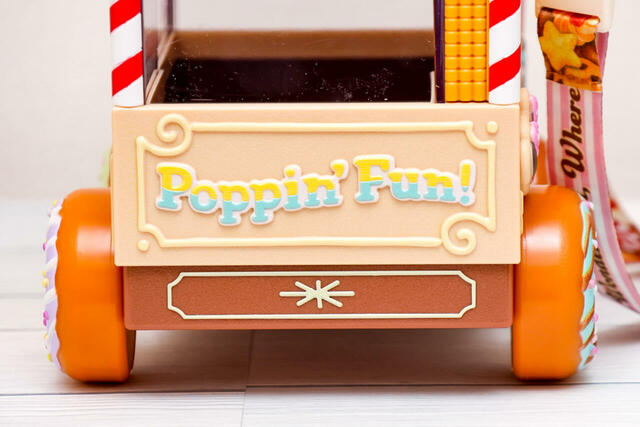 ポップコーン、バケット付き 2800円|チョコレートの板みたい