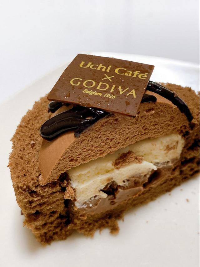 【ローソン Uchi Café×GODIVA ショコラドームヴァニーユ】価格も本格的な税込み450円!