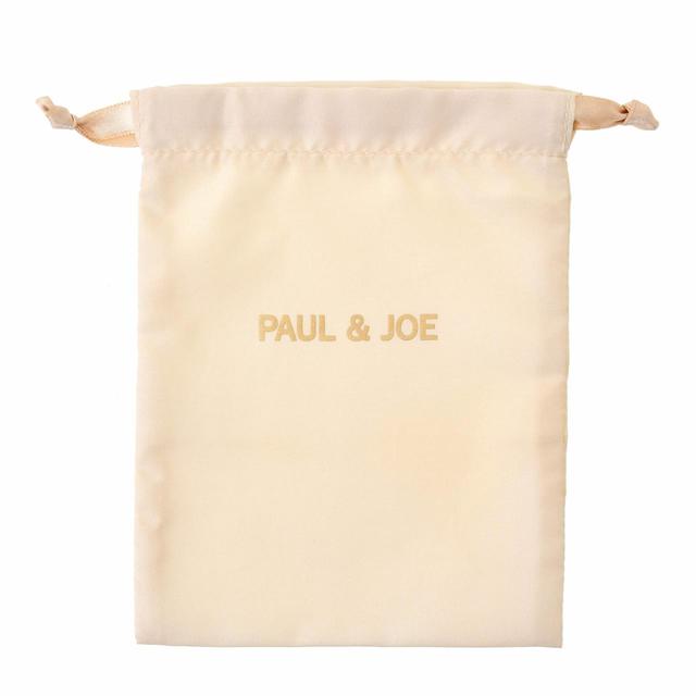 【PAUL & JOE】チップ＆デール 定期入れ・パスケース 巾着付き クリザンテーム 4,400円