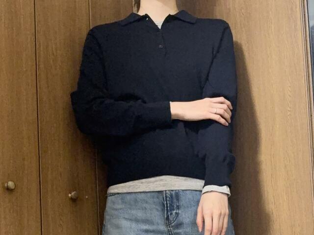 【UNIQLO:C　極暖ヒートテックカシミヤブレンドクルーネックT】着丈・袖丈が長く、いい感じにニットからチラ見せできるため、重ね着のしやすさは高得点！