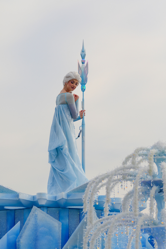 「フローズンファンタジーパレード」2016年｜東京ディズニーランド「アナとエルサのフローズンファンタジー」