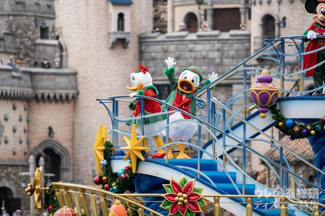 東京ディズニーシー「ディズニー・クリスマス・グリーティング」